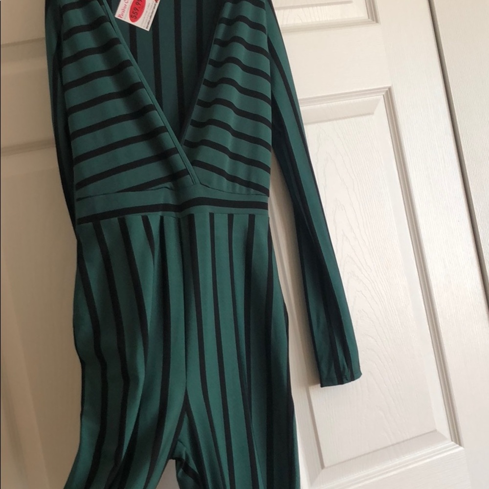 Green/Black Bodycon Jumpsuit - Picture 4 of 5